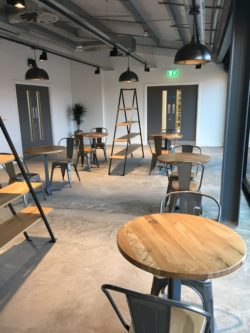 Flooring finished in polished concrete